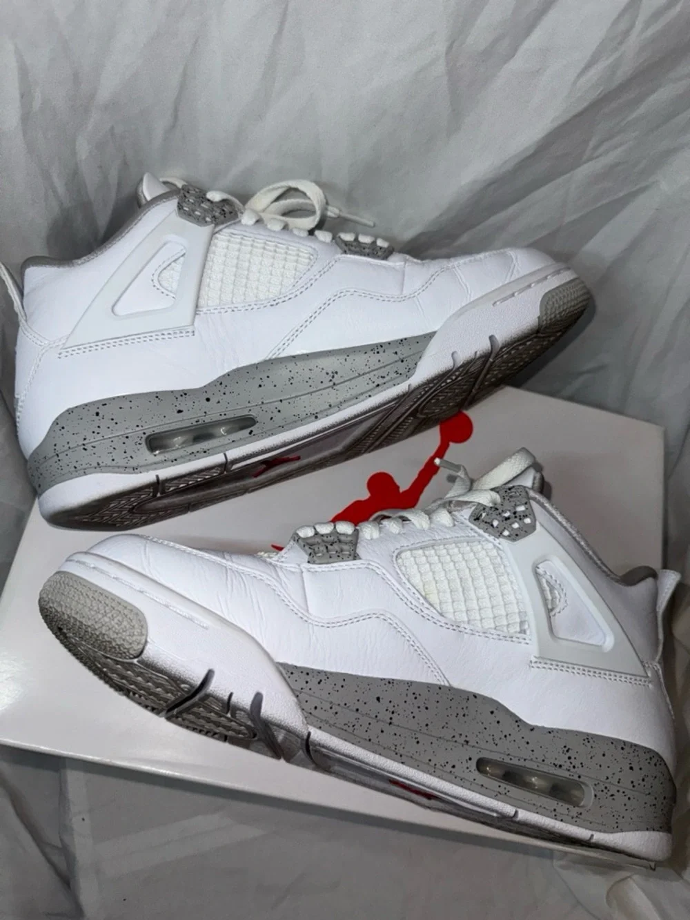 Air Jordan 4 Retro ‘White Oreo’